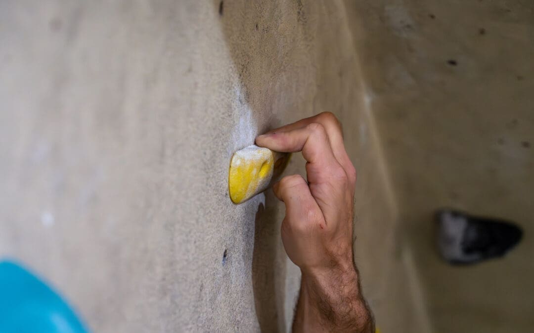 Hard crimping: How to get better at climbing crimps