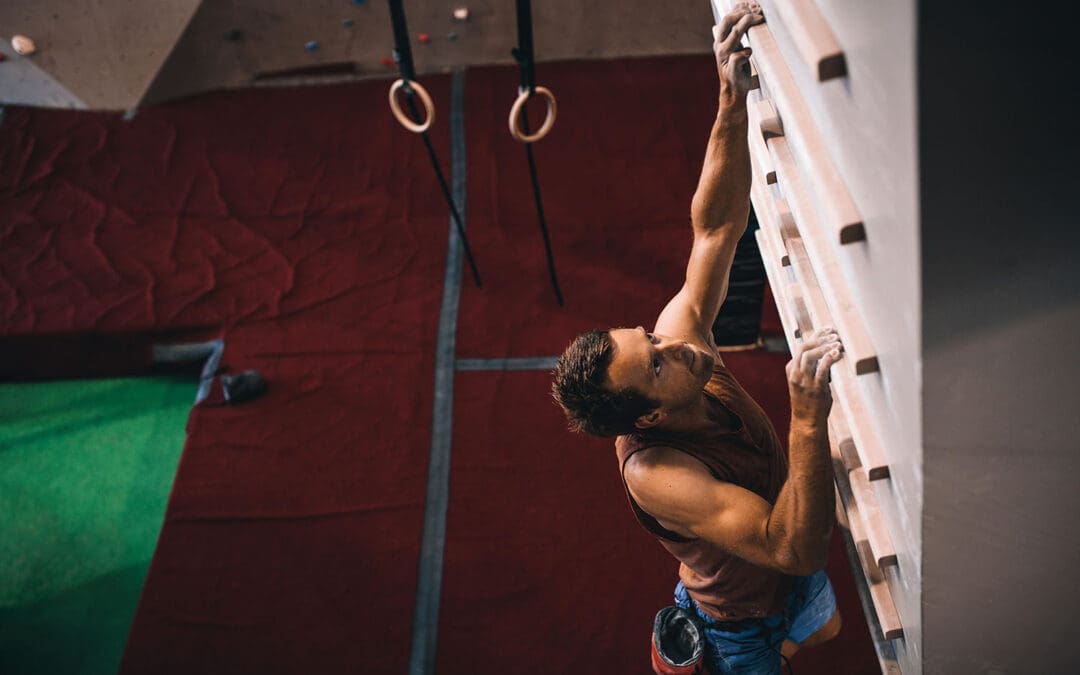 How to start strength and power training for bouldering
