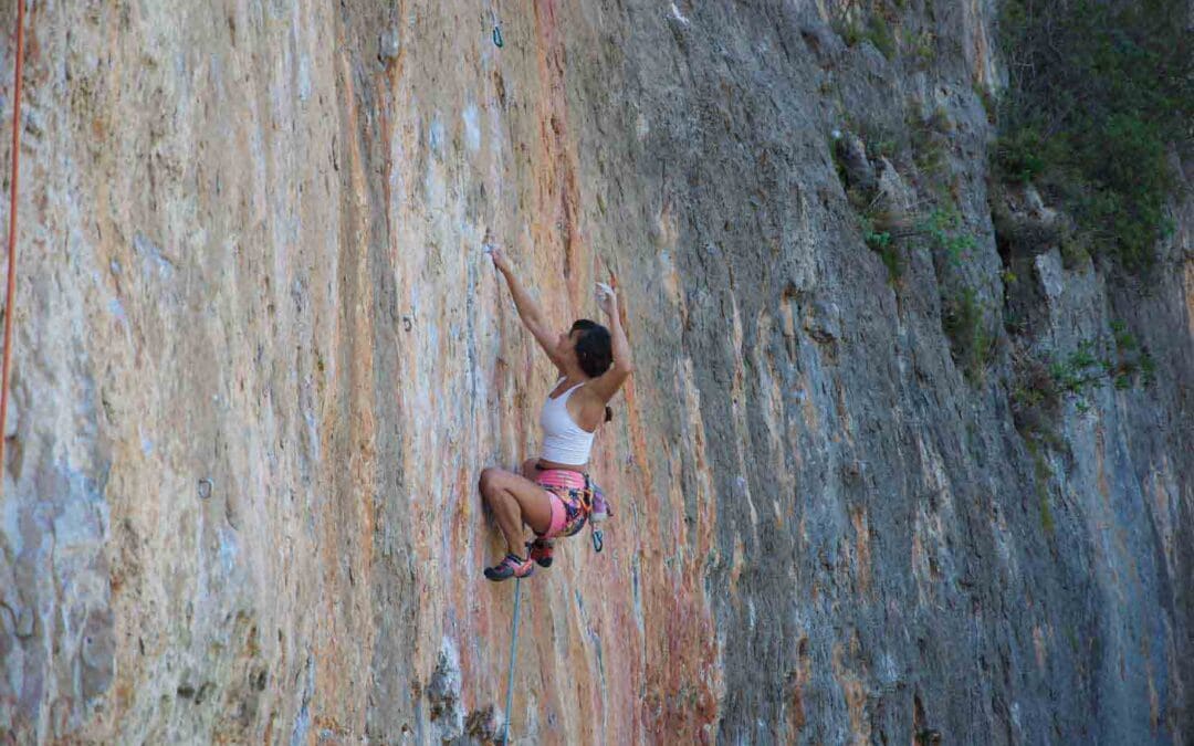 How to improve your climbing with better body positioning
